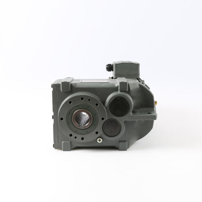 Moteur hélicoïdal de vitesse de haut du couple 7840Nm axe de parallèle pour des dispositifs d'entraînement de chariot
